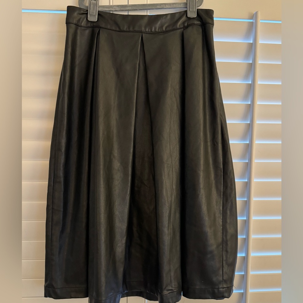 Faux Leather Midi Skirt in Black size 6